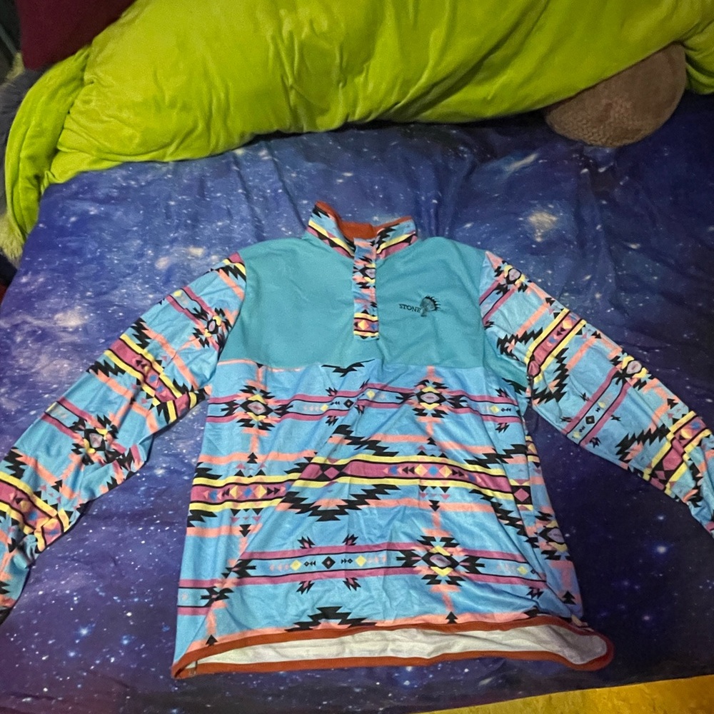 Men’s JC Fashion Colorful Aztec Stone lightweight hoodie- size Large🔥